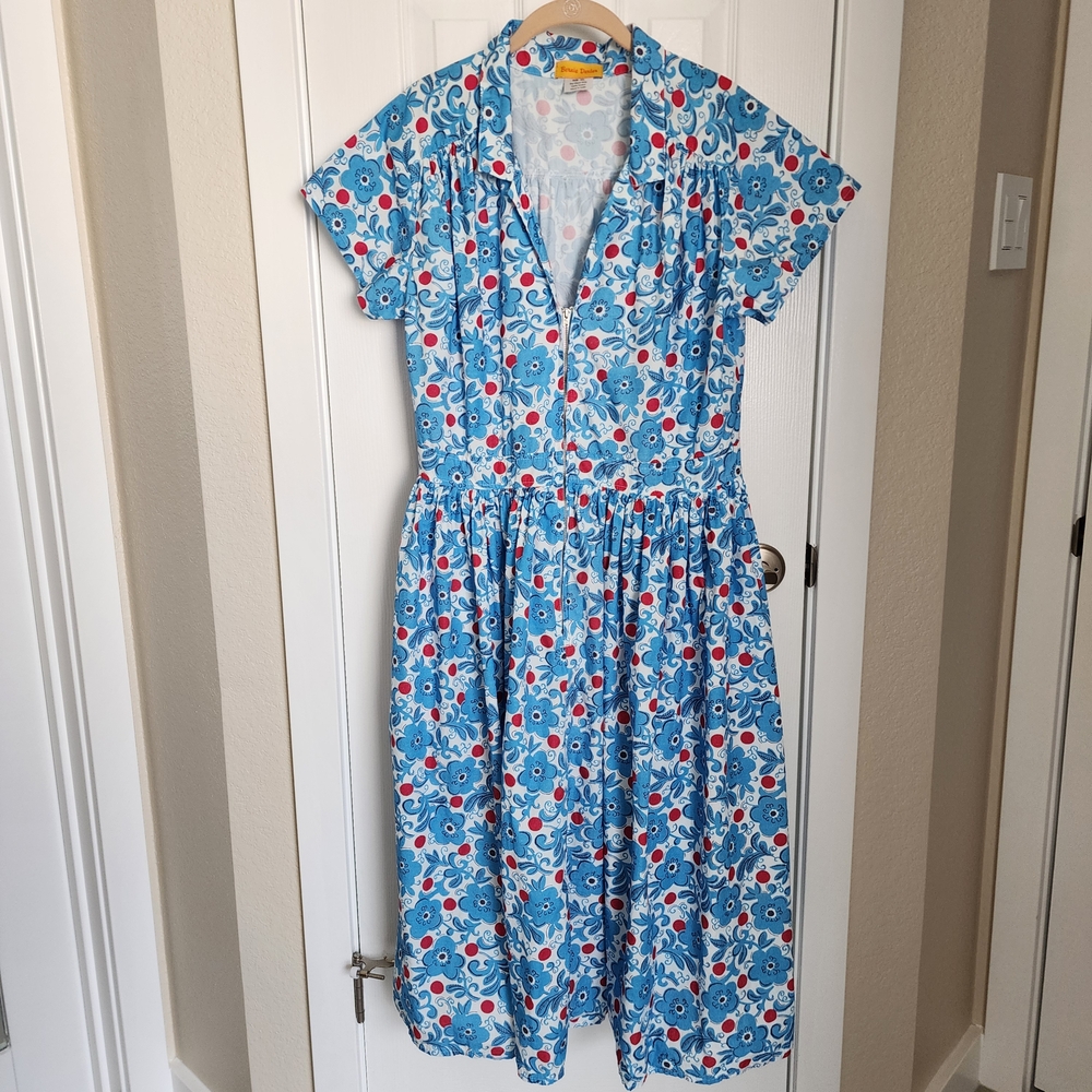 3X Kelly Dress in Red Polka Dot Floral